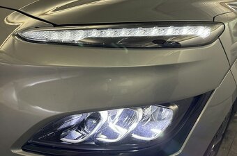 Hyundai Kona 2022 electric 64kWh, 3f/TČ,SoH 100% záruka, DPH - 10