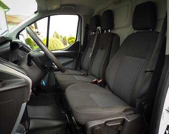 FORD TRANSIT CUSTOM 2.2 TDCi 3MIESTNE 92kW 12/2015 L1H1 - 10