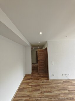 REZERVOVANÝ - 3 izbový byt v Liptovskom Hrádku - 10