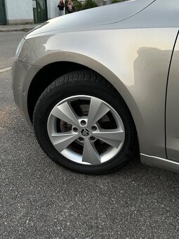 Škoda Octavia 3 Sedan 1.2 TSI 77kw Elegance 2014,Navi,BT - 10