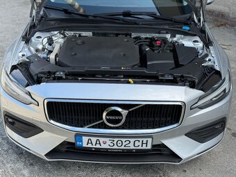 Volvo V60 B4 Momentum Pro - 10