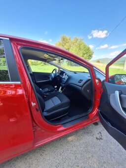 Kia Ceed 1.4cvvti - 10
