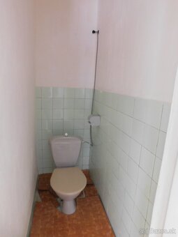 Na predaj 5iz. rodinný dom vo Velčiciach - 10