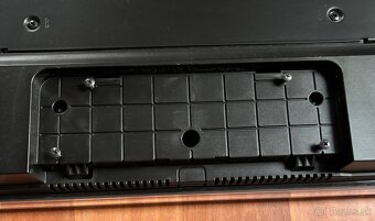LG UHD 55UT73 - 10