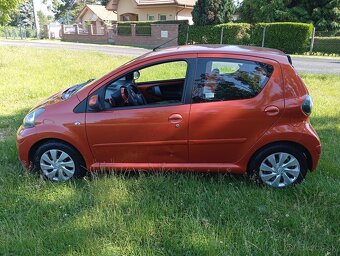 Toyota Aygo - 10