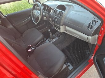 Suzuki Ignis 1.3 16v 69 kw. Benzín - 10