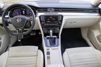 Volkswagen Passat 2.0 TDI BMT Highline DSG Business - 10