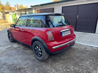 Mini Cooper R50 – roč. 2002 - 10