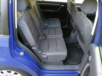 Volkswagen Touran 1,9 TDI REZERVOVANÉ - 10