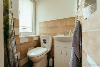 Vidiecky rodinný dom s krásnym pozemkom v Kuklove na Záhorí - 10