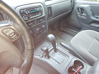 Predám jeep grand cherokee  4,0 l benz,lpg - 10