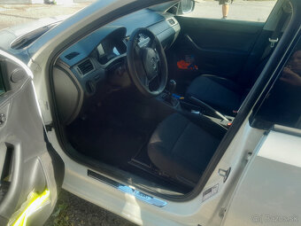 Škoda Rapid Spaceback 1.6TDI 66KW - 10