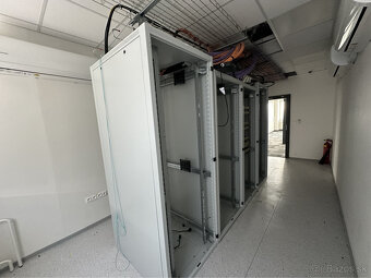 Moderné kancelárske priestory - 660 m2 - na Juhu - 10