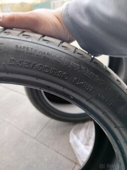 Letné pneumatiky 245/40 r19 - 10