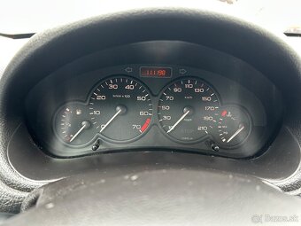Peugeot 206 - 10