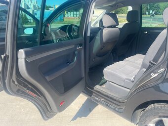 Predám Volkswagen Touran I. 2004 1.9 TDi - 10