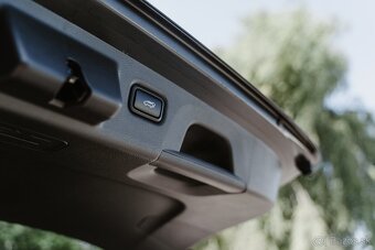 Kia Ceed SW 1.5 T-GDi Platinum - 10