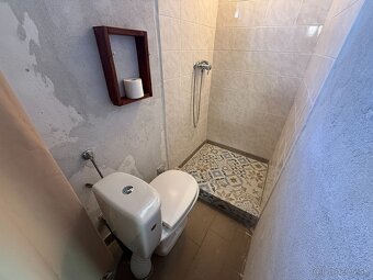 ZNÍŽENÁ CENA CHATKA S ELEKTRINOU A VODOU ZLATÉ MORAVCE - 10