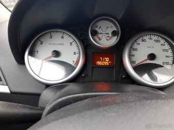 Peugeot 207 1.4 70 kW, benzín, 2008 – STK/EK 10/2026 - 10