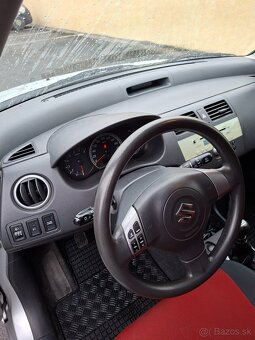 SUZUKI Swift 1,3 Benzín - 10