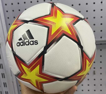 Futbalová lopta (rozne farby a druhy) - 10