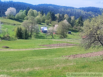 Pozemok v krásnej horskej prírode – ideálny na chatu - 10
