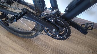 Bicykel Rockrider ST 520, rám L (165-185cm), 3x8 rýchlostí - 10