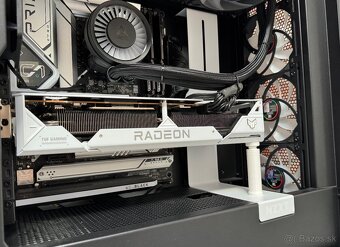 i9 13900KF\32GB\RX 7800XT\SSD\1000W Zdroj - 10