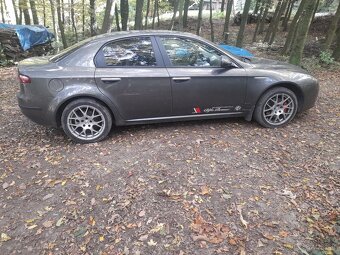 Alfa 159 - 10
