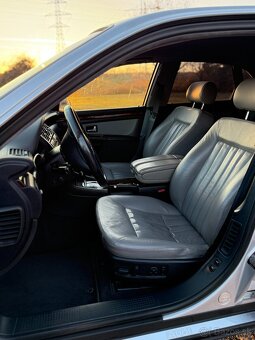 Audi A8 D2 4.2 V8 benzín 228kw - 10