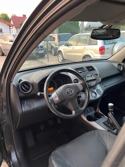 Toyota Rav4 D-4D 4x4 = 158321km, Bez korozie, Top Stav= - 10