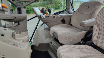 John Deere 6215 R Auto Powr - 10