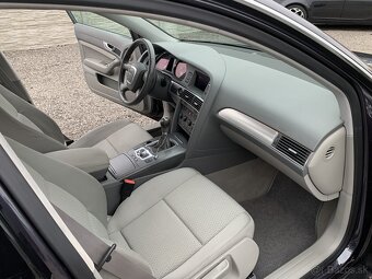 AUDI A6 2.4 V6 - 10