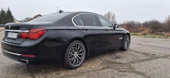 BMW 740d xDrive - 10