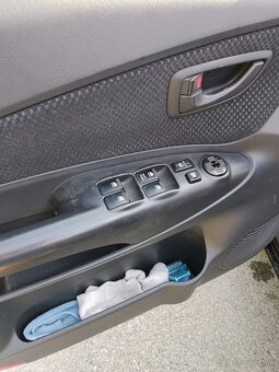 Hyundai Tucson 2.0CRD - 10
