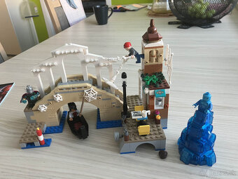 Lego Marvel 76129 - Spider man, Utok hydromana - 10