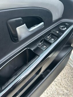 Predám KIA CEED SW 1.6 cvvt 92kw STK, EK do 2027 - 10