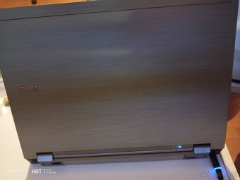 DELL Latitude E6410 + originál DELL adaptér - 10
