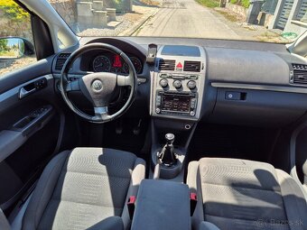 Volkswagen Touran 1.4 TSI 2009 - 10