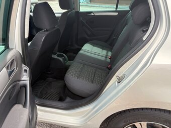 Vw golf 6 benzín 2010 - 10