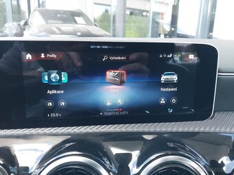 Mercedes-Benz A 180 d hatchback - 10