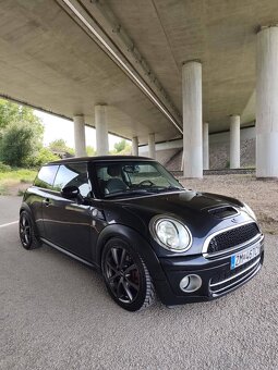 Mini Cooper 1.6 HDi 80kw/109 PS R.V. 2007 - 10