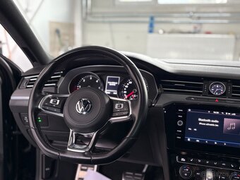 Volkswagen Passat R-Line 4motion - 10