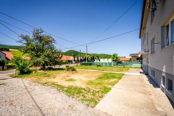 Na predaj 2-izbový byt so záhradkou a garážou - 10