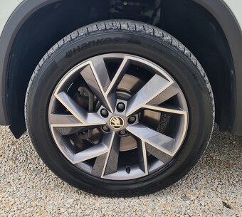 ŠKODA KODIAQ 2.0 TDI SPORTLINE 4X4 DSG, VIRTUAL, MATRIX - 10