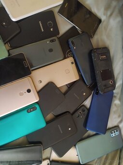 Predám mobily ná náhradné diely - 10