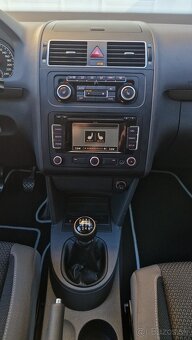 VW Touran 1.2 TSI M6 77kW 166700km 11/2011 - 10