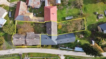 Vidiecke chalupy pod Javorinou z 19 storočia v obci Cetuna - 10