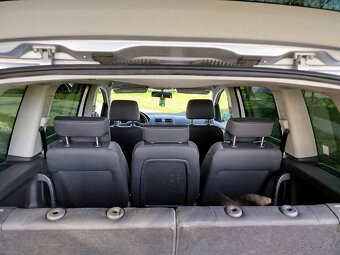 Predám Volkswagen Touran 7 MIESTNE - 10