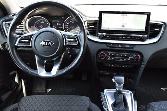 Kia Cee'd SW kombi 1.5 T-GDI BENZÍN AUTOMAT GOLD SR 2021 - 10